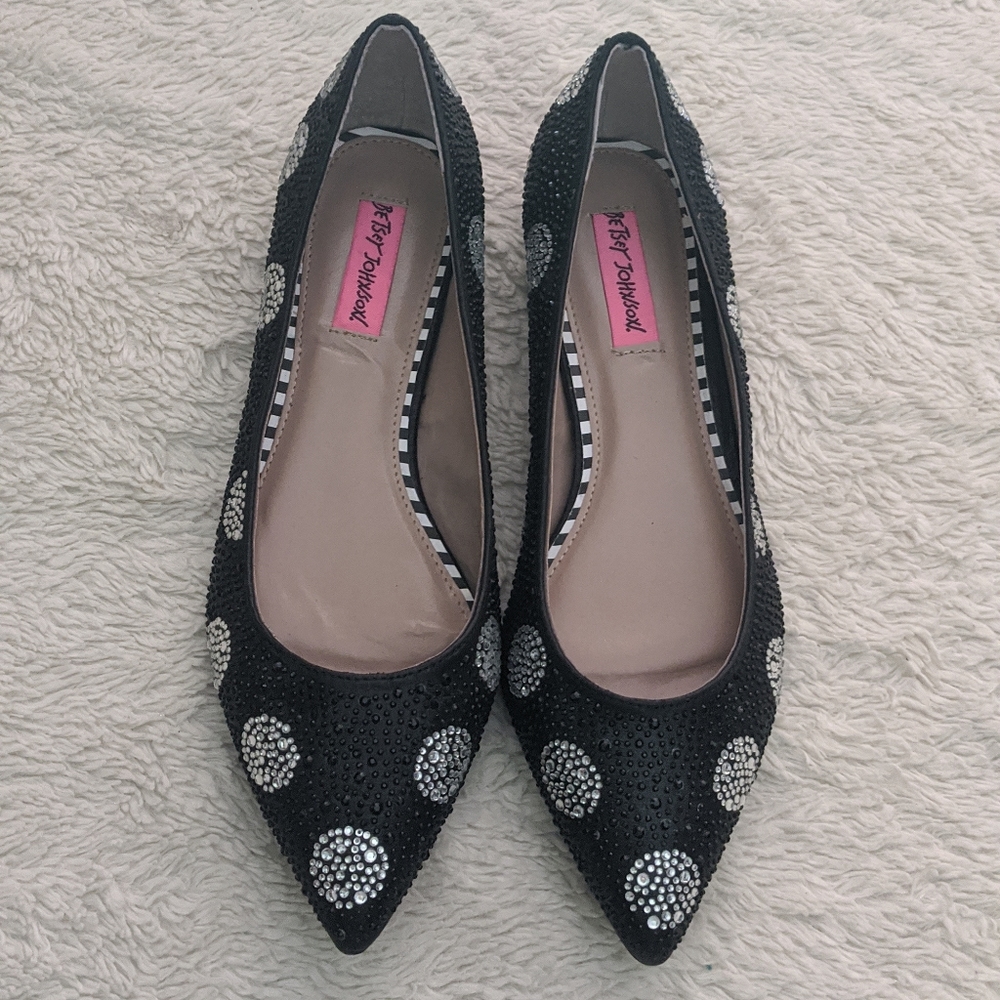 Betsy Johnson NWOT ballet flats